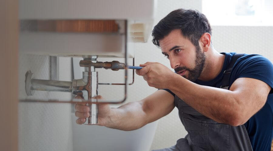 Expert burst pipe repair services in Wetmore, MI